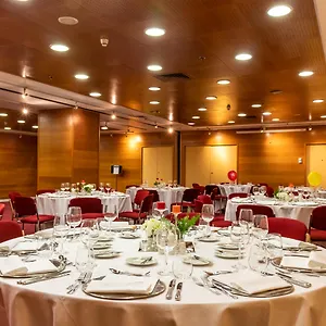 4* فندق راديسون بلو لشبونة